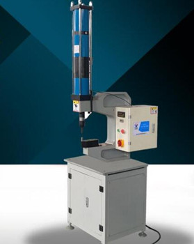 自動送料鉚接機對板件表面有沒有要求？