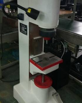 為何越來越多的客戶選擇自動鉚接機？