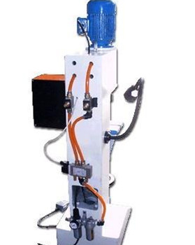 鉚接機(jī)有哪些規(guī)格型號(hào)？