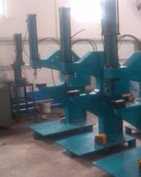 寧波買一臺鉚接機需要多少錢？