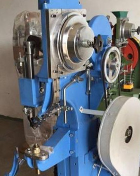 比較好的鉚接機生產(chǎn)廠家有哪些？