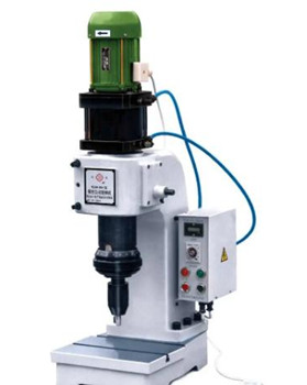 如何選擇滿意的液壓鉚接機(jī)廠家？